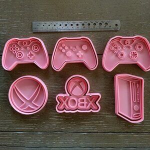 6-Piece Gamer Controller Cookie Cutters & Stamp Set - Perfect Gift Birthday Part